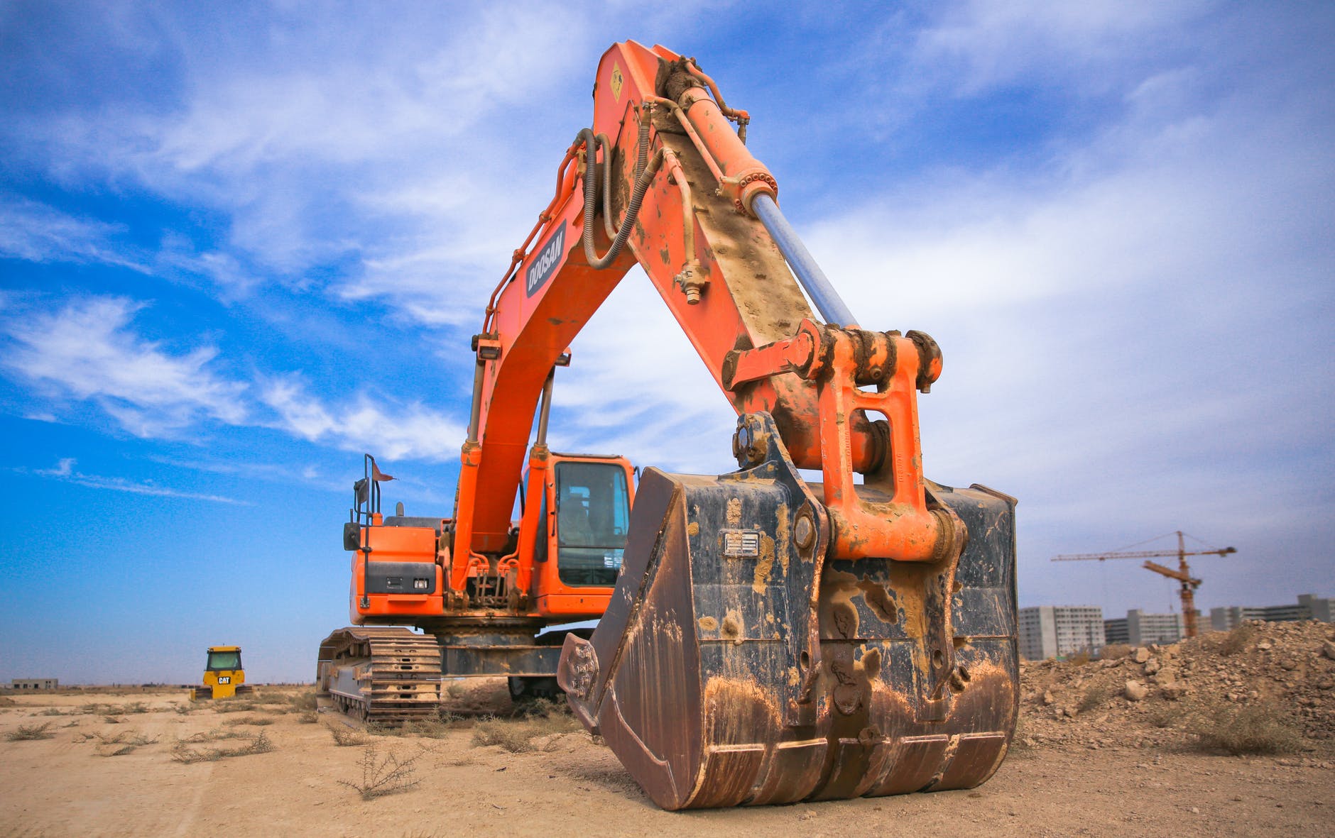 Used heavy equipment and machinery