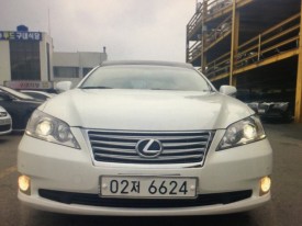 2011 LEXUS ES